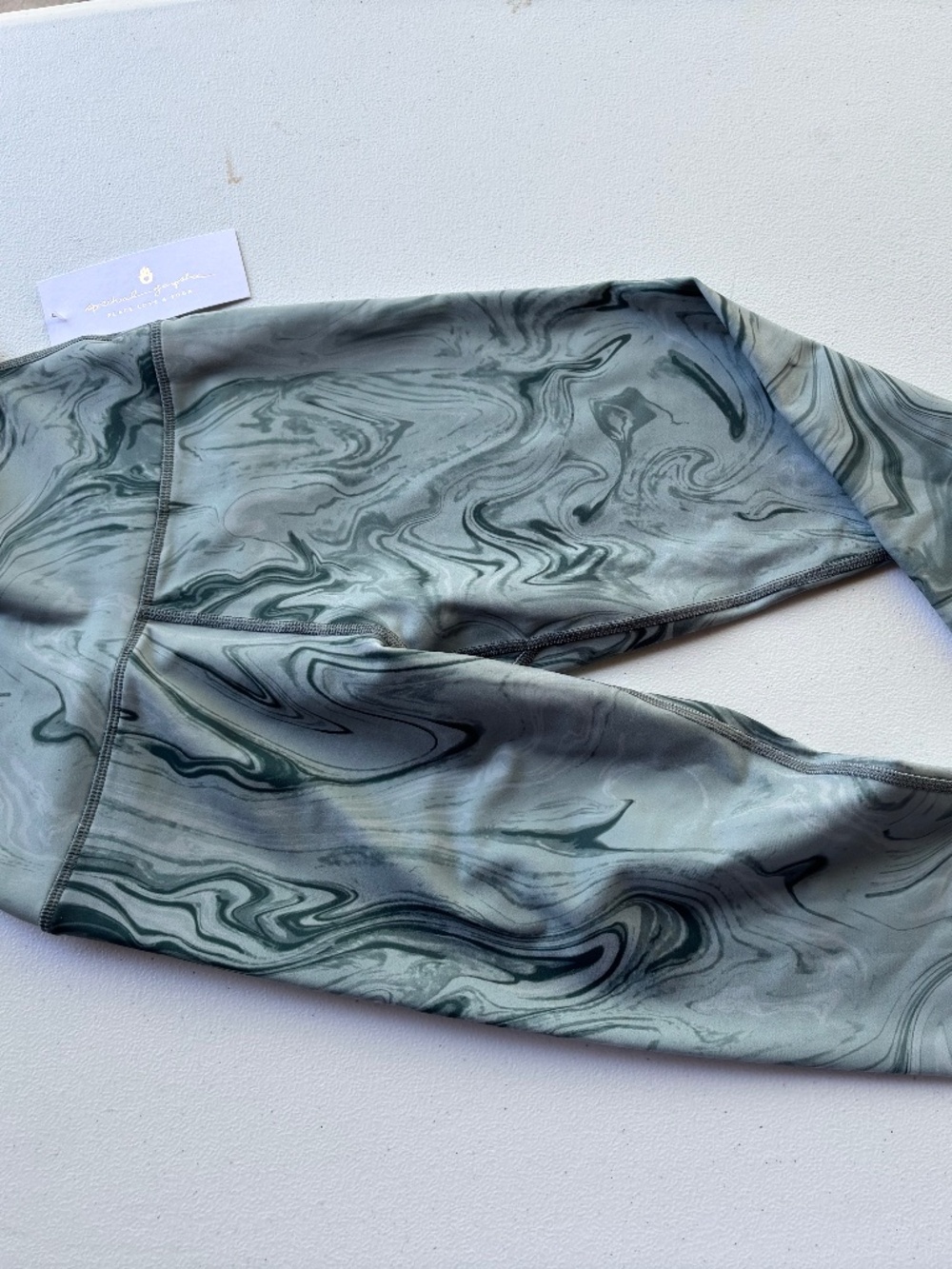 Spiritual Gangster XS Leggings